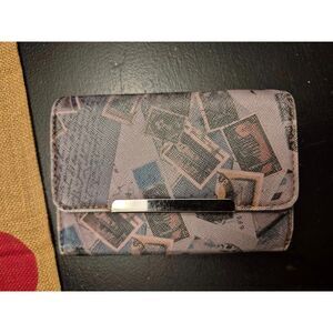 NWOT Safekeeper Trifold Wallet Postage Travel Mail Theme Zip Coin Credit Card